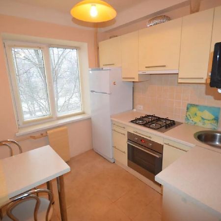 Guest House Otradny For 3 Rooms Kiew Exterior foto